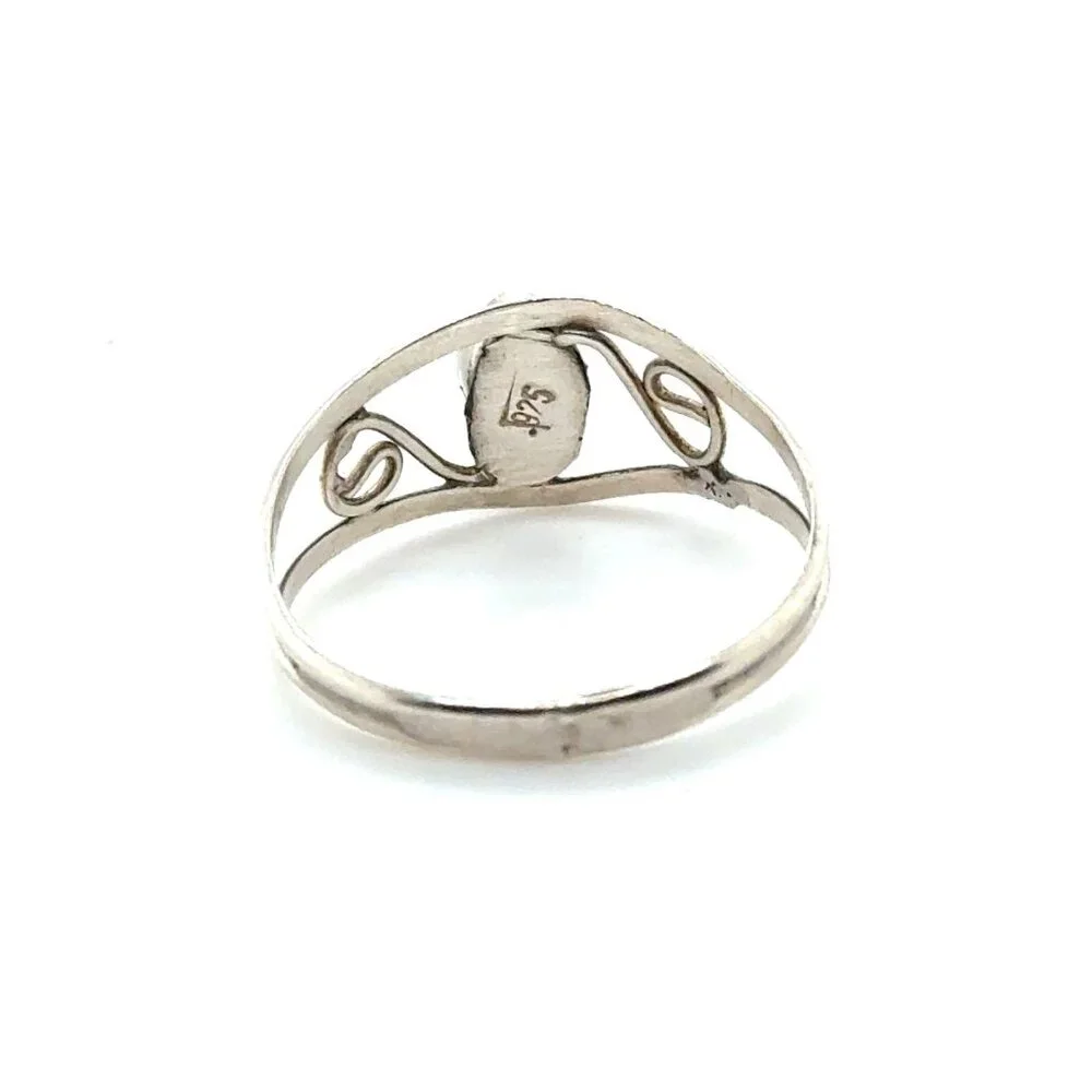 Silver‎ 925 Delicate Opal Ring